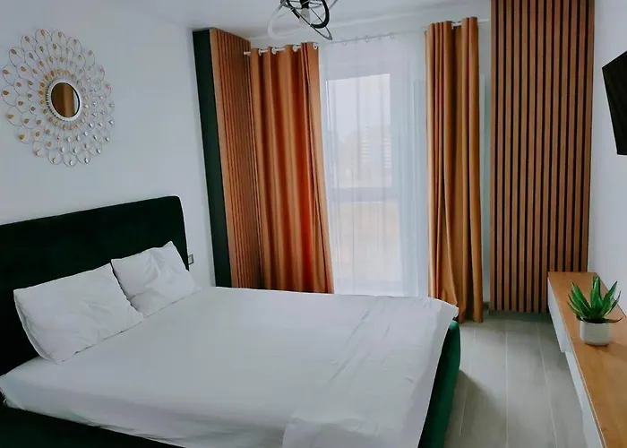 Summer Smile Ii By Euxin * Năvodari