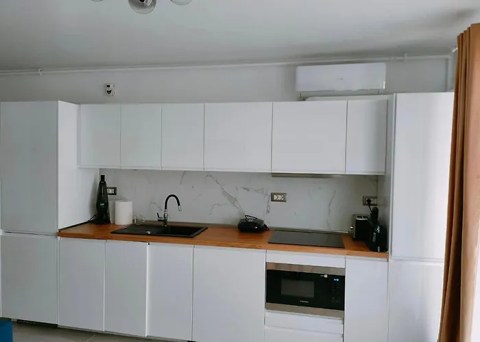 Summer Smile Ii By Euxin Lägenhet Năvodari