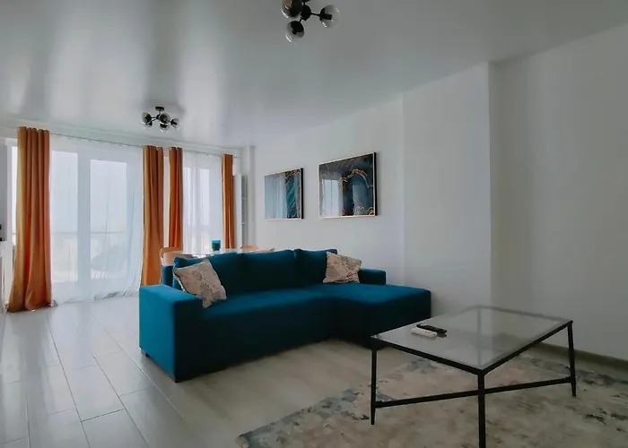 Summer Smile Ii By Euxin